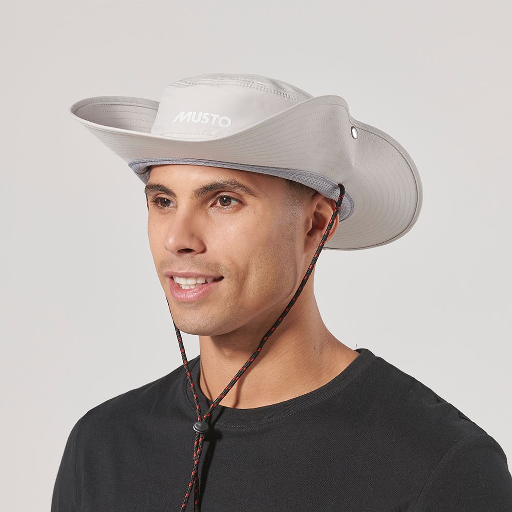 Musto Evolution Fast Dry Brimmed Hat