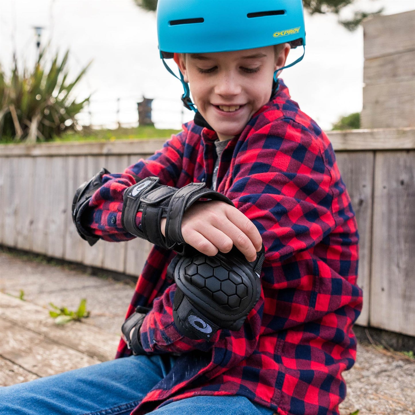 Osprey Child's Skate Pad Set Large